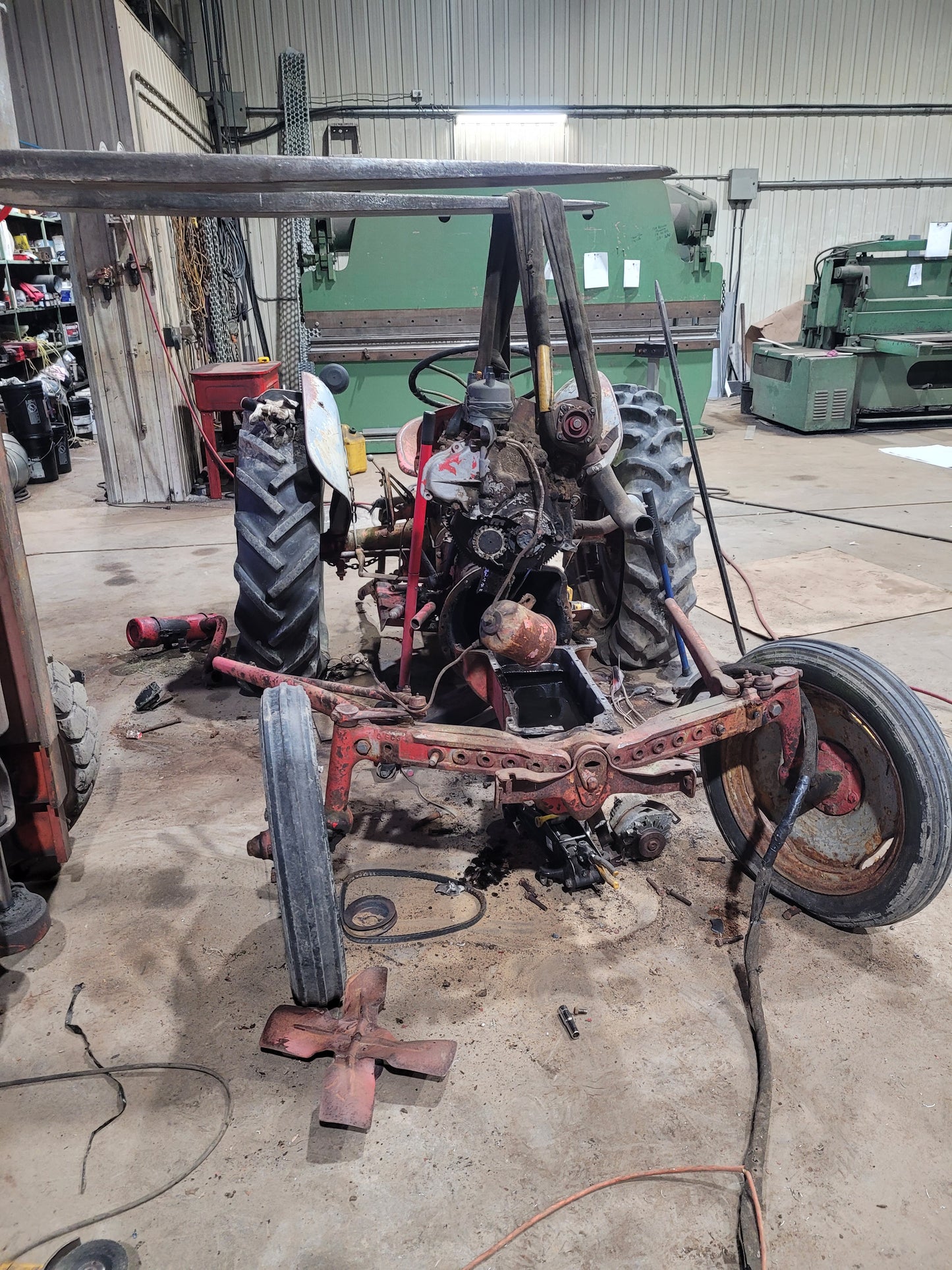 400001- TracteurBBQ Ford 8N