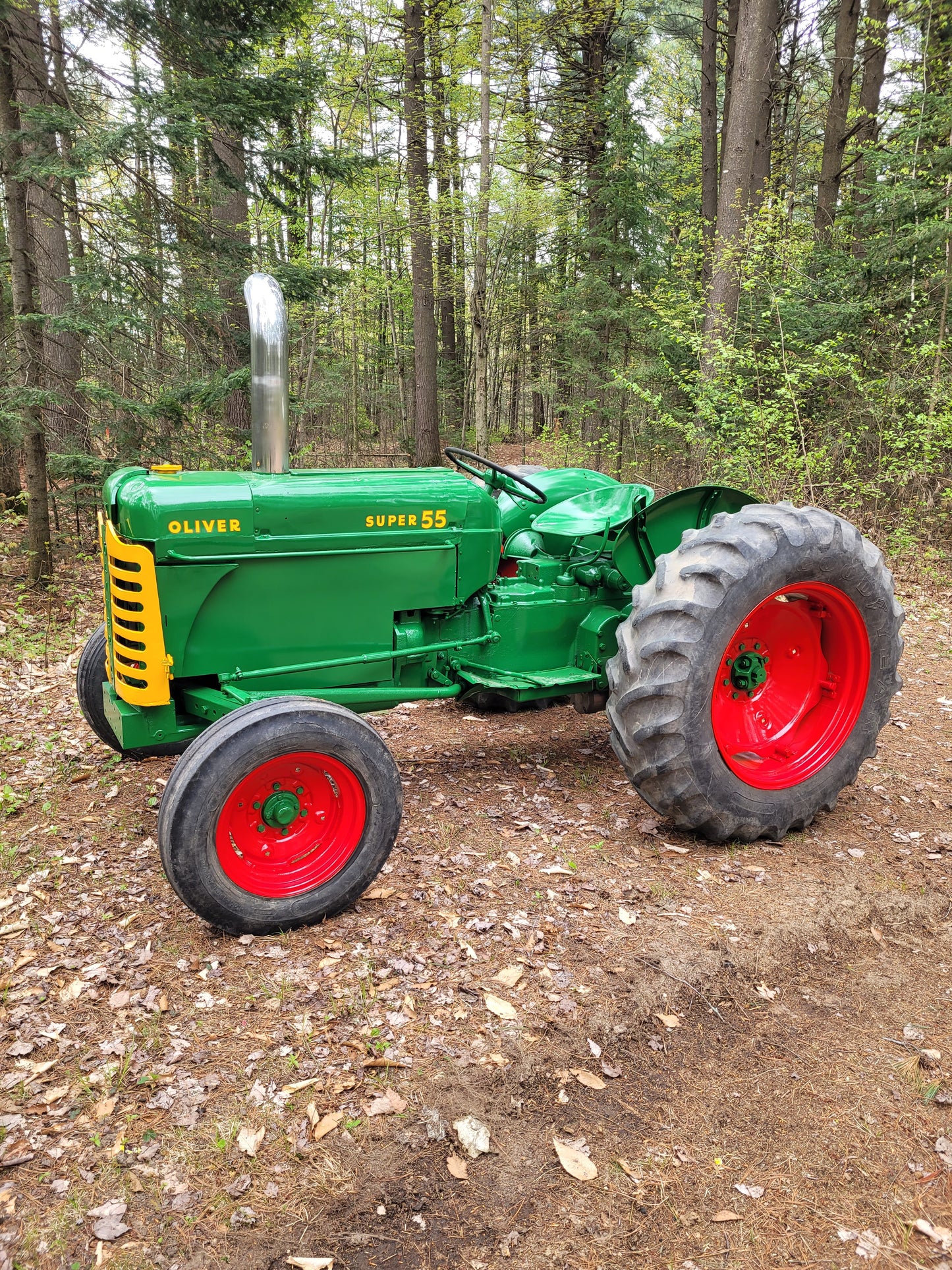 400015- TracteurBBQ Oliver Super 55