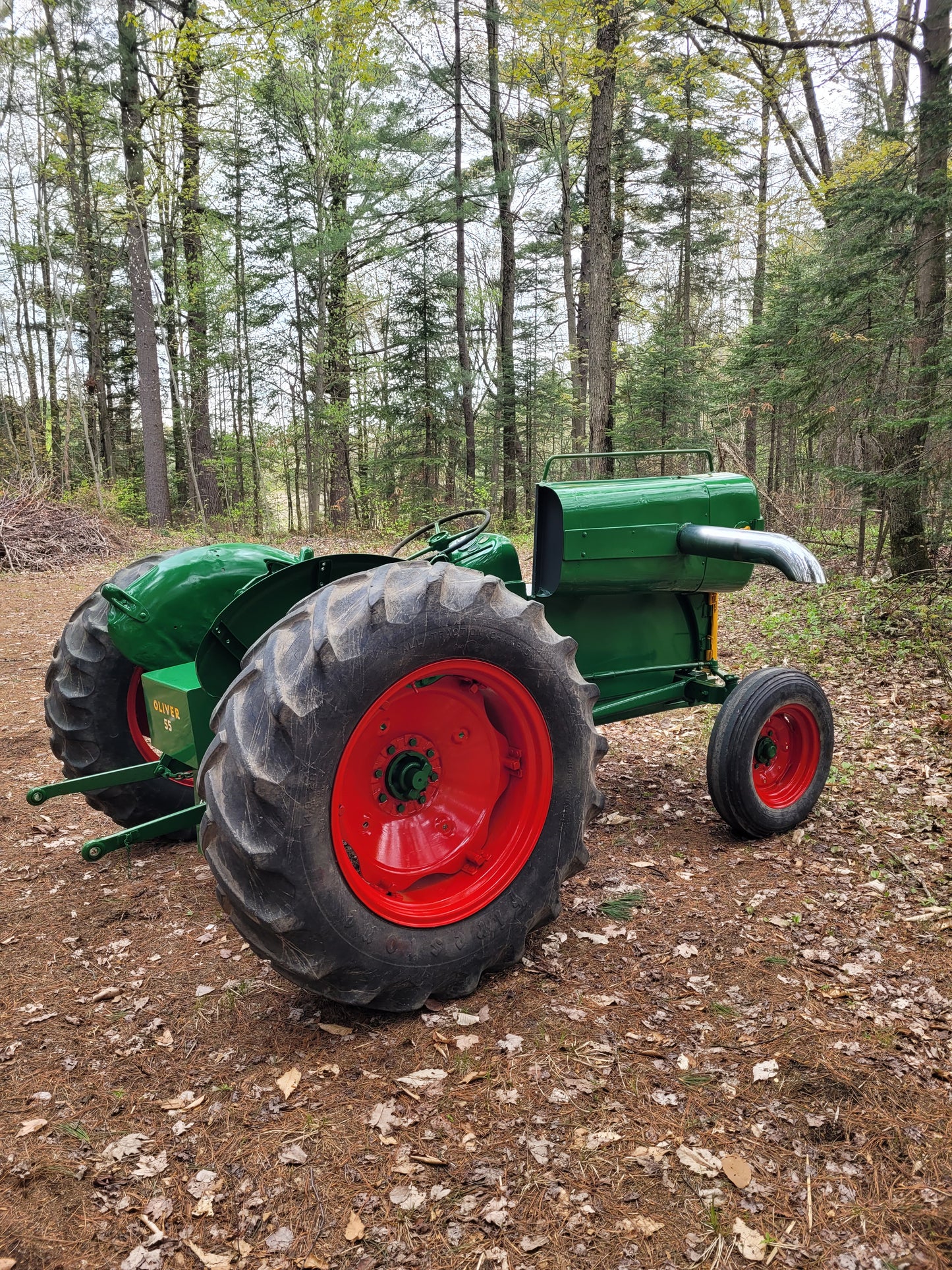 400015- TracteurBBQ Oliver Super 55