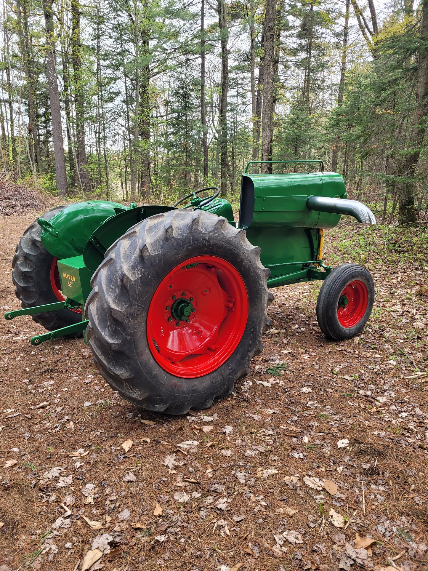 400015- TracteurBBQ Oliver Super 55